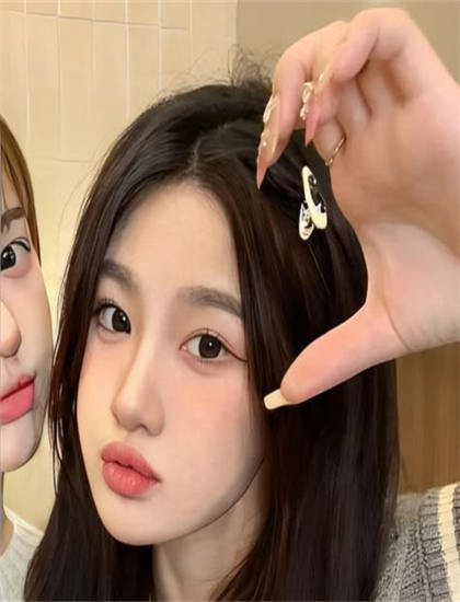 穿越火线电视剧免费观看全集_她被送上陌生男人的床_天美传媒MV免费观看完整版